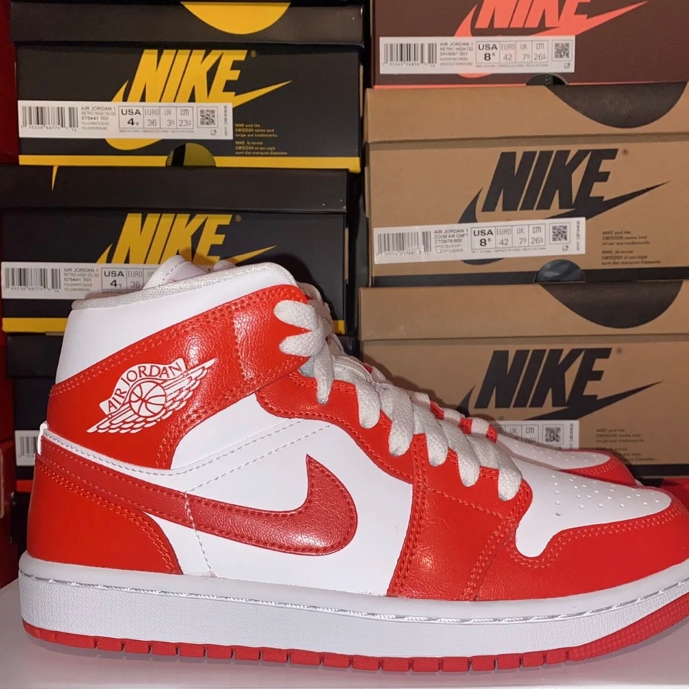 Women jordan 1
